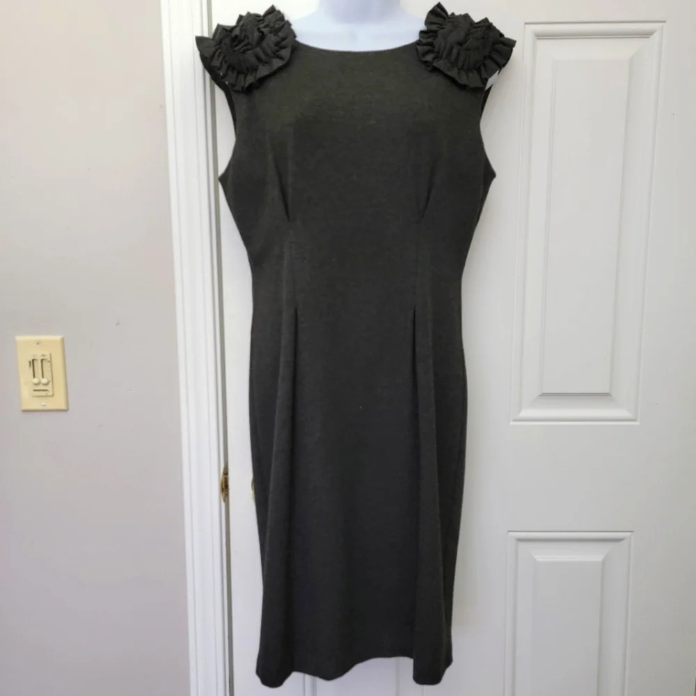 Trina Turk Dark Gray Ruffled Shoulder Zip Back Lined Sleeveless Dress Size 8